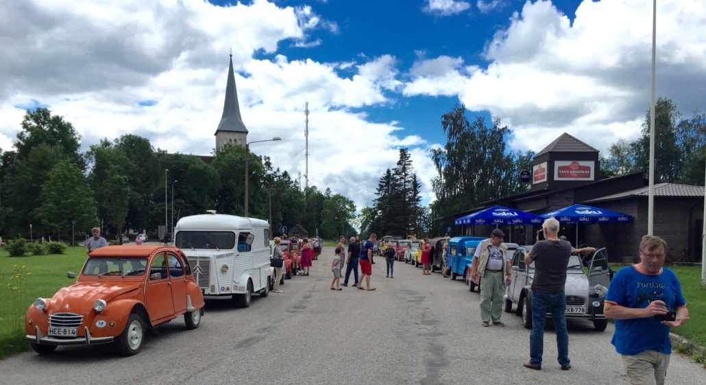 007-ylivoimaisesti-suurin