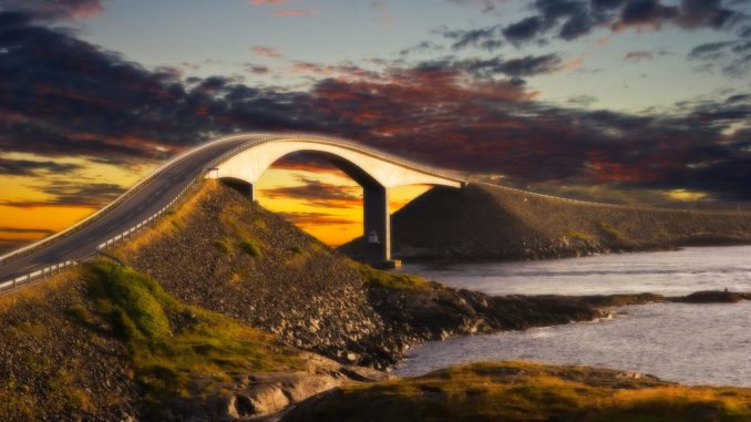 5464537368_2721d3fafd_o Norjan tiemaksut muuttuneet. Kuva: Atlantic Road – Marino Olivieri