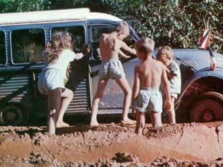 Du Laos a Paris avec la famille Pochon 1961